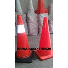 Traffic cone kerucut lalu lintas bahan plastik atau karet 9